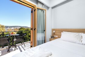 Notus Hotel