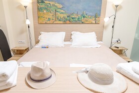 Notus Hotel