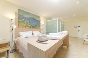 Notus Hotel