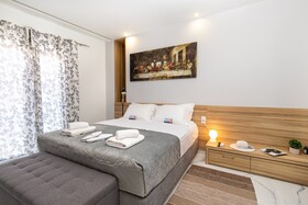 Notus Hotel