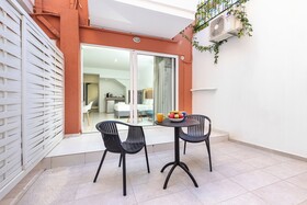 Notus Hotel