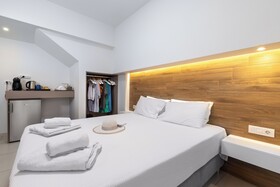 Notus Hotel