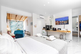 Notus Hotel