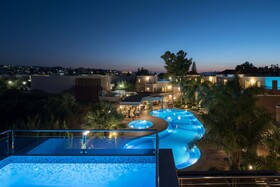 Okeanis Golden Resort