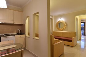 Okeanis Golden Resort