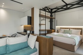 Ostrakon Suites