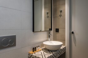 Ostrakon Suites