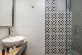 Ostrakon Suites