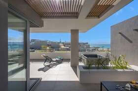Ostrakon Suites