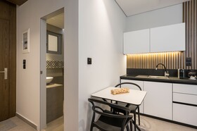 Ostrakon Suites