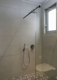 Ostrakon Suites