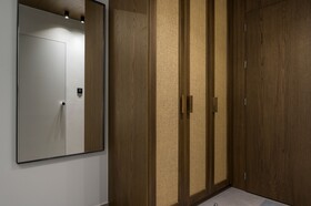 Ostrakon Suites