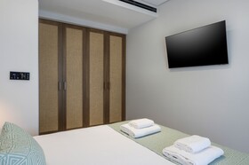 Ostrakon Suites