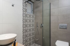 Ostrakon Suites