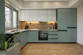 Ostrakon Suites