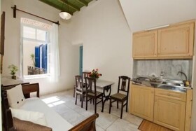 Pandora Suites Hotel