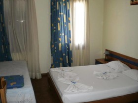 Pia Rooms