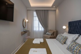 Plaza 1866 Superior City Rooms Chania