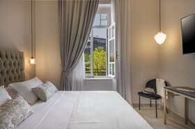 Plaza 1866 Superior City Rooms Chania