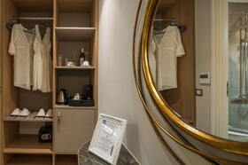 Plaza 1866 Superior City Rooms Chania