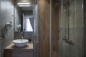 Plaza 1866 Superior City Rooms Chania