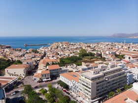 Plaza 1866 Superior City Rooms Chania