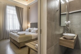 Plaza 1866 Superior City Rooms Chania