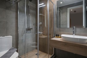 Plaza 1866 Superior City Rooms Chania