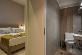 Plaza 1866 Superior City Rooms Chania