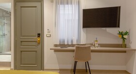 Plaza 1866 Superior City Rooms Chania