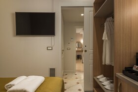 Plaza 1866 Superior City Rooms Chania