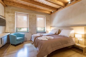 Polixeny's Suites
