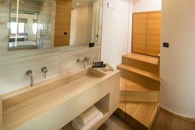 Querini Luxury Suites