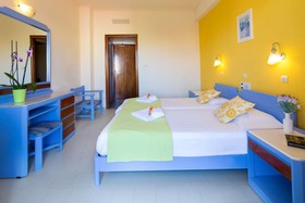 Raisakis Apartments