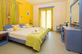 Raisakis Apartments