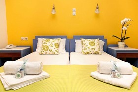 Raisakis Apartments