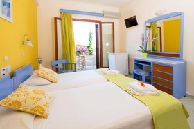 Raisakis Apartments
