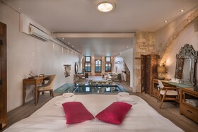 Residenza Vranas Boutique Hotel