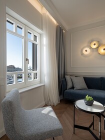 Riviera Suites
