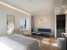 Riviera Suites