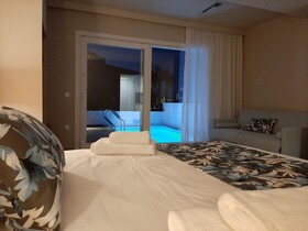 Sarpidon Suites