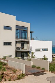Seametry Luxury Living Apartments
