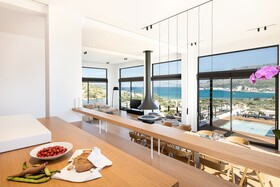 Seametry Luxury Living Apartments