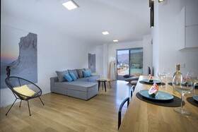 Seametry Luxury Living Apartments