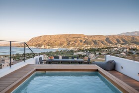 Seametry Luxury Living Apartments