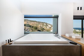 Seametry Luxury Living Apartments