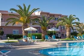 Sea Side Hotel