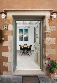 Splantzia Houses Boutique Home