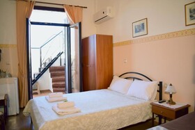 Stoa Rooms Chania