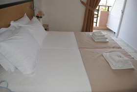 Theofilos Hotel